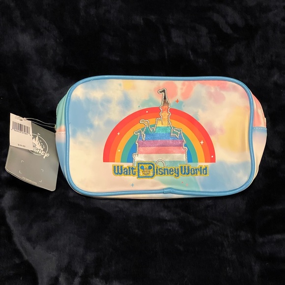 Walt Disney World Fanny Pack Tie Dye Rainbow Castle NWT - Picture 10 of 10